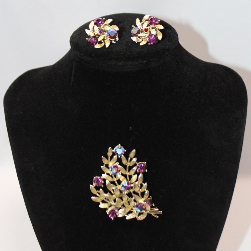 Lisner Aurora Borealis 1960's Vintage Leaf Rhinestone Brooch and Earring Set